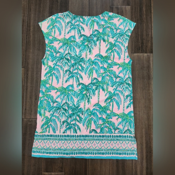 Lilly Pulitzer Talli Coverup, Pink Blossom Suite Views Engineered, Large EUC - Picture 2 of 5
